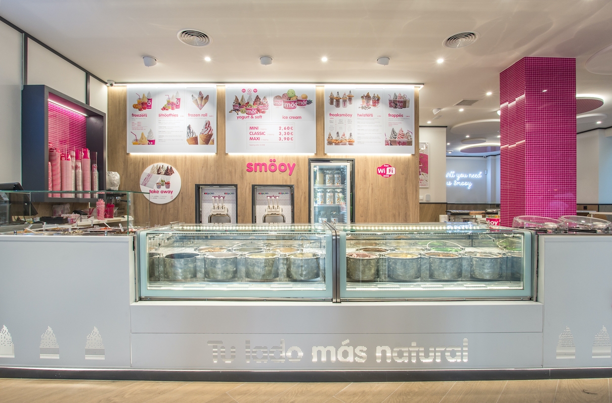  La cadena de yogur helado Smo¨oy concluye la campaña de verano con un crecimiento en ventas superior al 26%