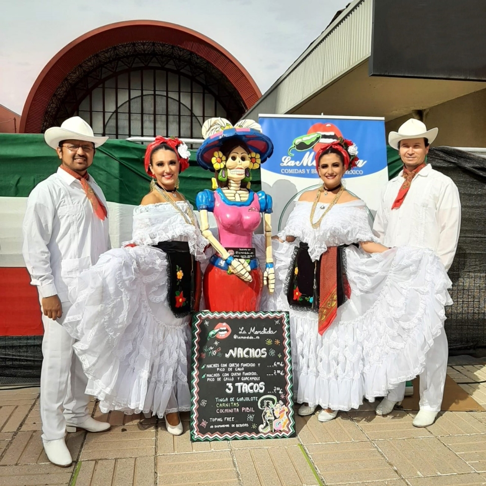 Más de 8.000 personas celebran en La Mordida las Fiestas Patrias 
