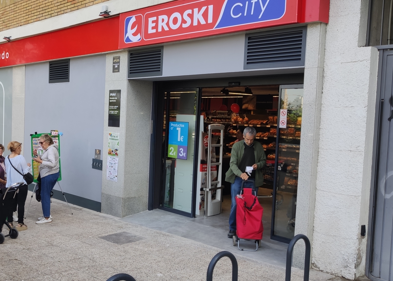 EROSKI INAUGURA UN NUEVO SUPERMERCADO FRANQUICIADO EN MADRID