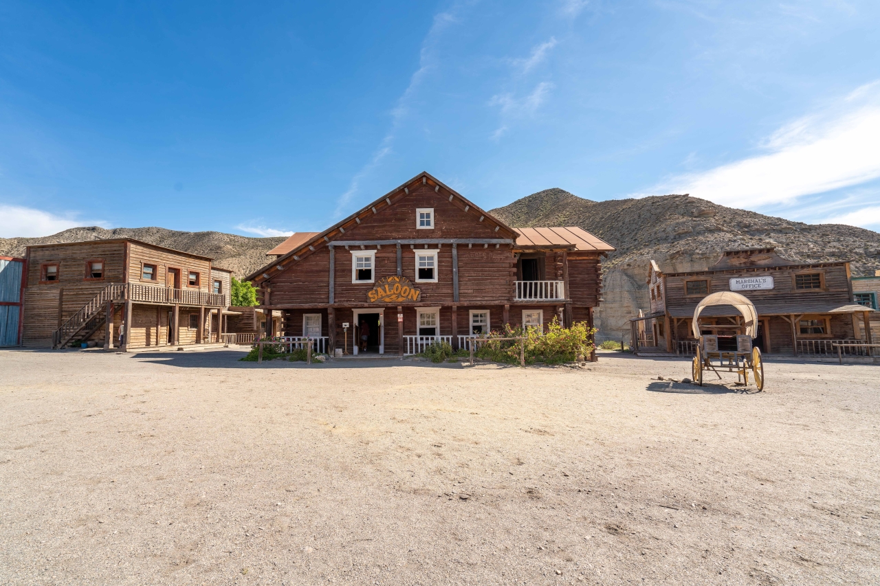 REMAX INDALO COMERCIALIZA EL MÍTICO “WESTERN LEONE”, ESCENARIO Y PLATÓ DE LOS GRANDES TÍTULOS DEL SPAGHETTI WESTERN EN EL DESIERTO DE ALMERÍA