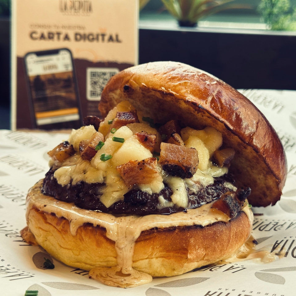 Tres propuestas de La Pepita Burger Bar optan a ser 'La Mejor Hamburguesa de España'