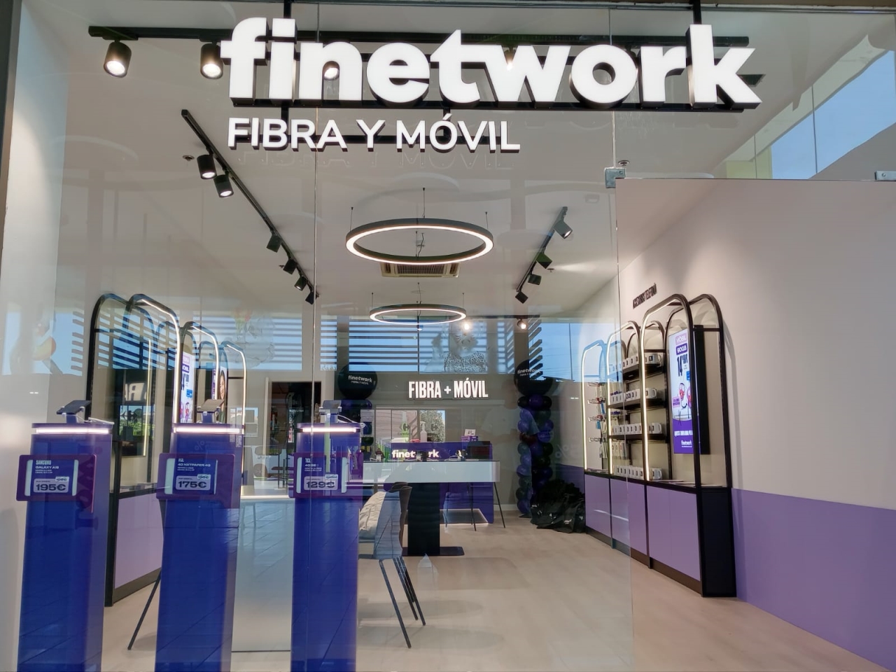 Finetwork acelera su crecimiento en Barcelona con 6 nuevas tiendas inauguradas en abril 