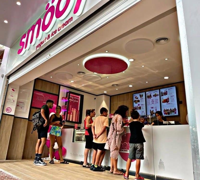 Smöoy inaugura el verano con tres nuevas heladerías en Barcelona, Madrid y Santander