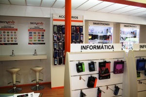 TECNYSHOP ABRE NUEVA TIENDA EN MURCIA