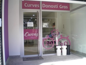 Curves ha abierto sus puertas en Donostia