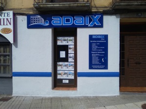 Adaix abre una nueva agencia en Aínsa en los Pirineos Aragoneses