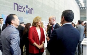 LA MINISTRA DE EMPLEO SE INTERESA POR EL  MÉTODO DE GESTION POR COMPETENCIAS DE NEXIAN 