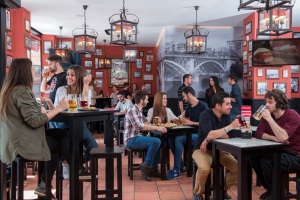 100 Montaditos revalida su título como la mejor franquicia española de restauración del mundo
