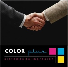 Color Plus, invitado por El Centro Comercial Multiocio Sanlúcar. 