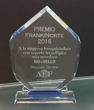 NO+VELLO gana el precmio a la empresa franquiciadora con soporte tecnológico más novedoso