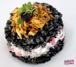 Sushi negro para comerte Halloween