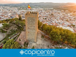 Seguimos apostando por nuestra tierra. Velez-Málaga como destino