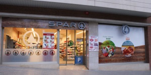 Roges abre un nuevo supermercado  SPAR en Barcelona 