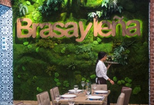 Brasileña prepara la inminente apertura de su restaurante nº 18 en Madrid