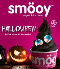  smöoy sorprende con una tarrina edición especial para el Día de Halloween de helado negro